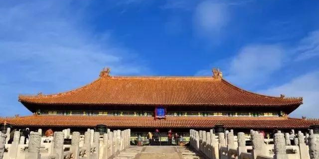 建筑物的“對稱”之美！